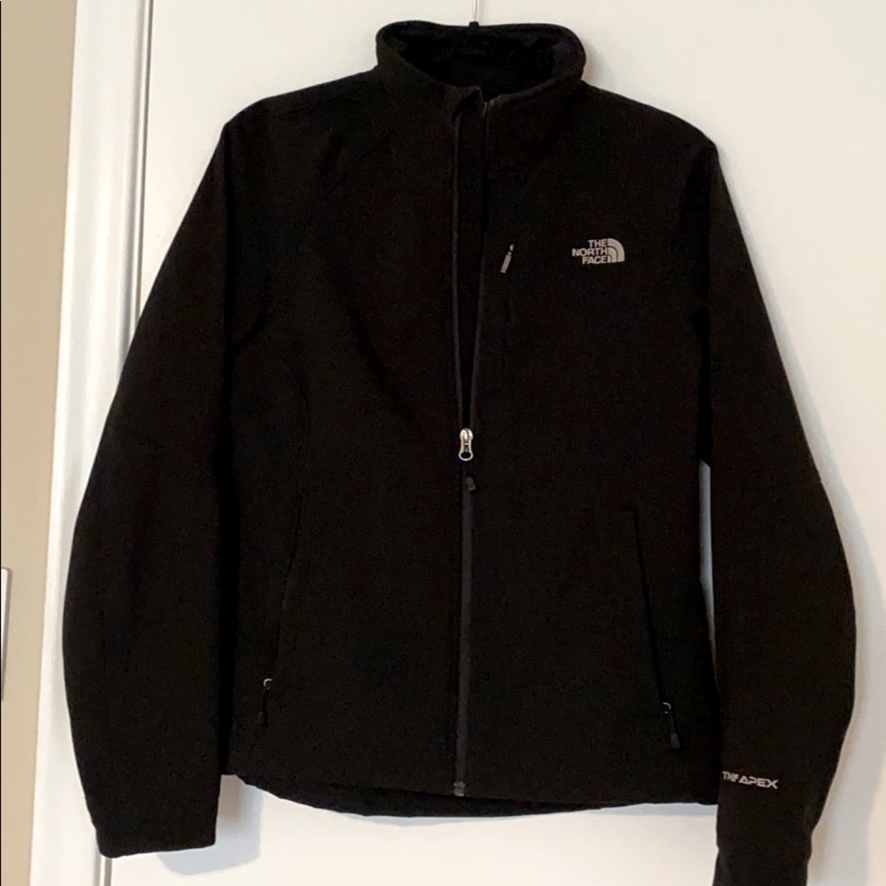 Women’s North Face Apex black jacket